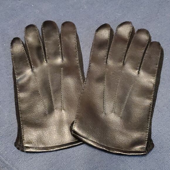 Beautiful vegan faux leather driving gloves size large. - Picture 1 of 6